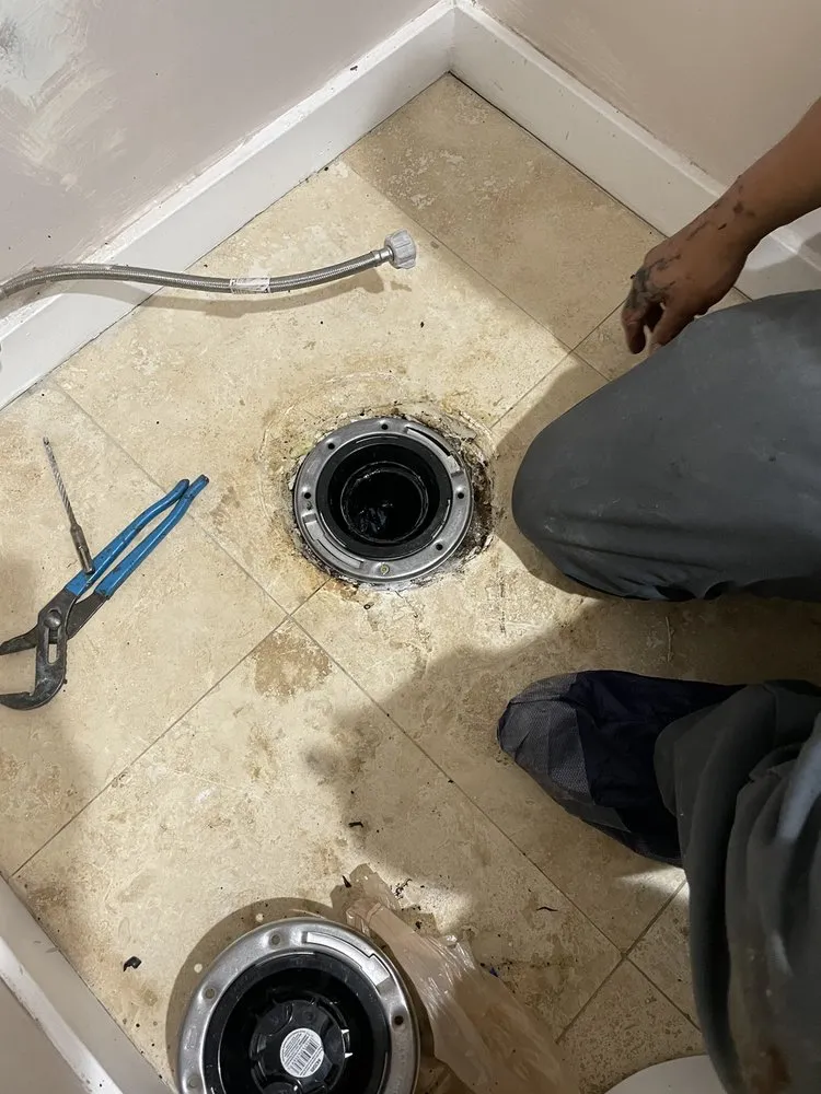 Slide of Drain & Plumbing Pros