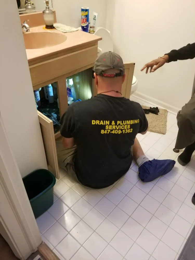 Expert drain cleaning experts serving Lake Bluff, IL - Drain & Plumbing Services