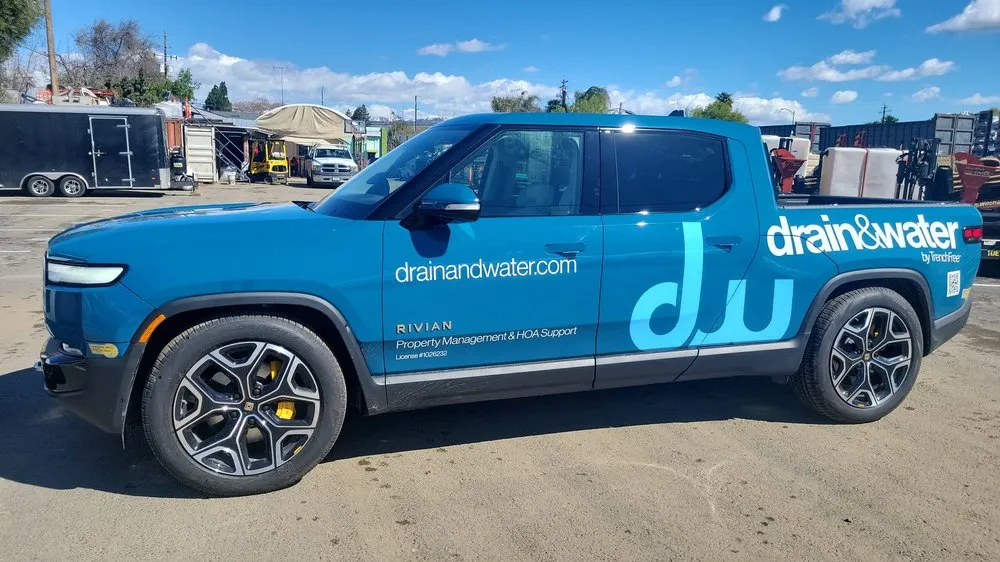 Slide of Drain & Water Plumbing Services