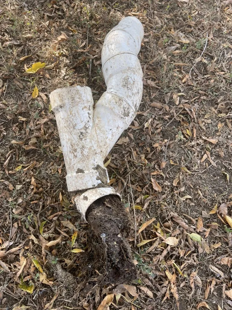 Slide of Drain Cleaning Coto de Caza