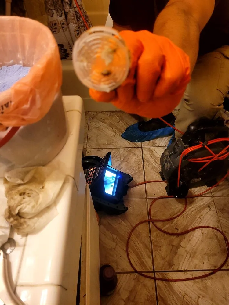 Slide of Drain Edge Rooter