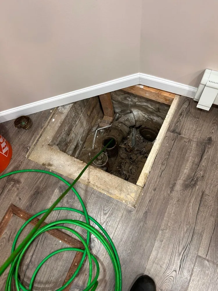 Slide of Drain Geeks