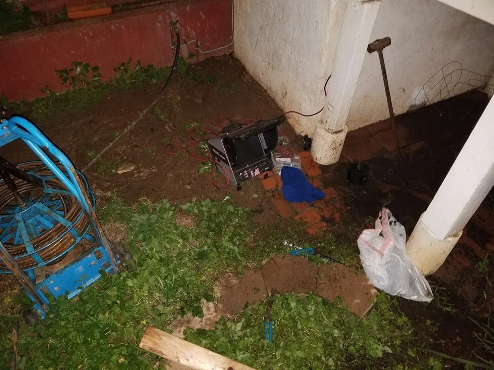 Slide of Drain it Rooter