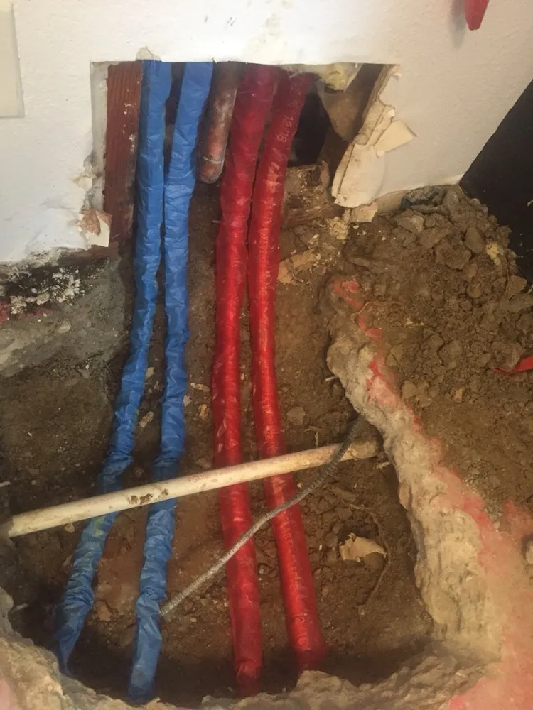 Quality emergency plumbing for homes in Chatsworth, CA by Drain Master Plumbing & Rooter