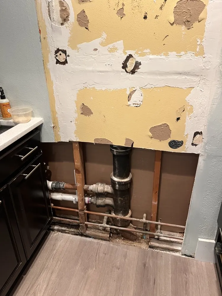 Professional water heater service experts serving St. Peters, MO - Drain Solutions & Plumbing Services