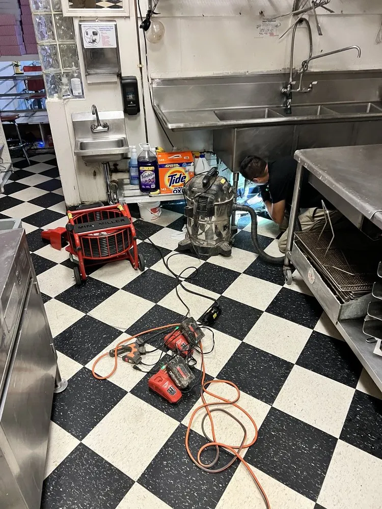 Trusted water heater service experts serving Sacramento, CA - Drain Specialist Equipment