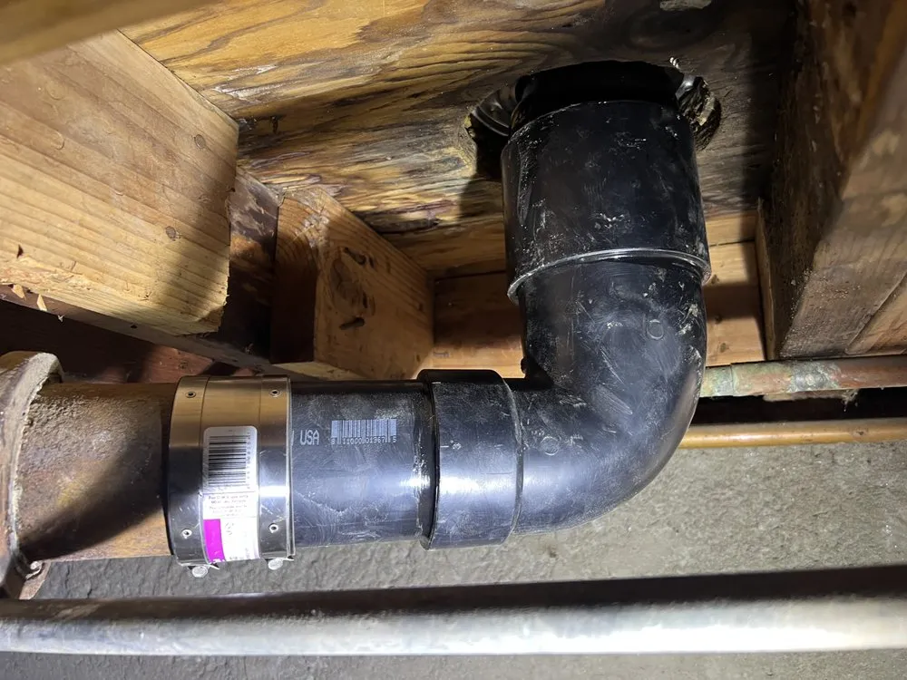 Slide of DrainGodz Plumbing