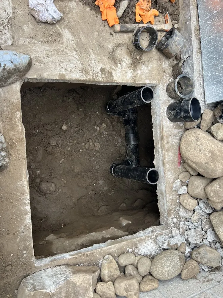 Slide of DrainGodz Plumbing