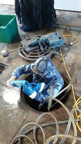 Slide of Drainmaster