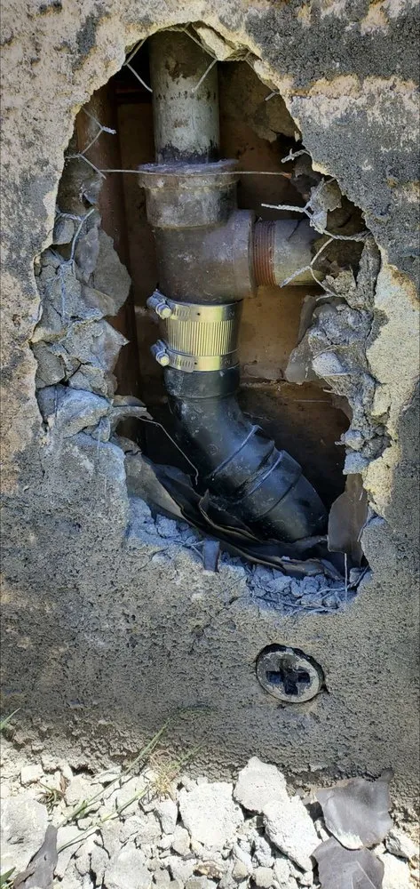 Slide of DrainMasters