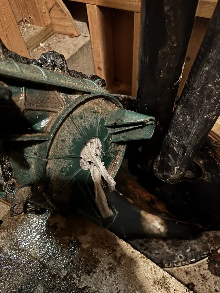 Slide of Drains Great Metropolitan Drain Cleaning