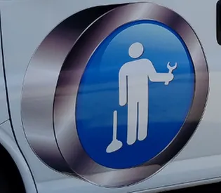 Drains R Us Plumbing Logo