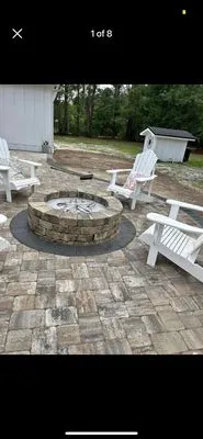 Dream Home Renovations Logo