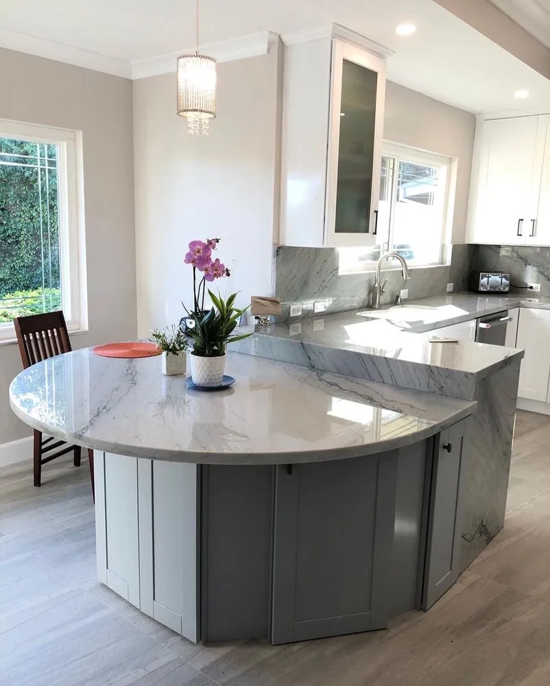 Slide of Dream Kitchen & Bath