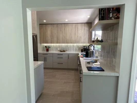 Dream Kitchen & Bath Logo