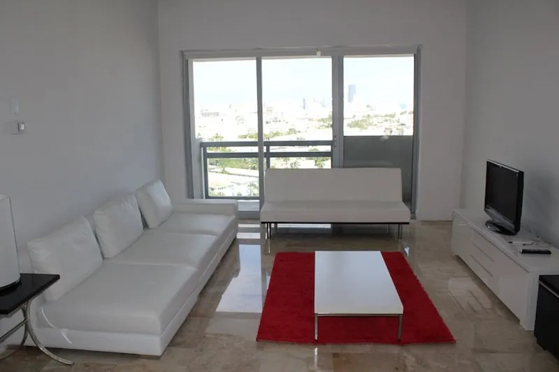 Slide of DreamLine Contractors