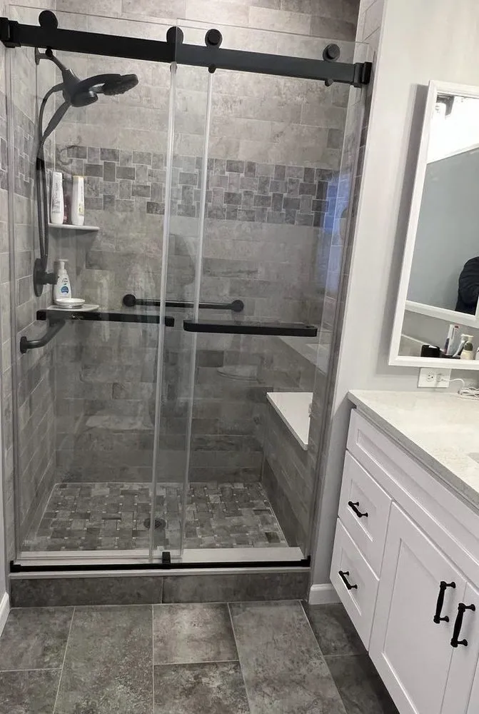 Slide of Dreamline Design