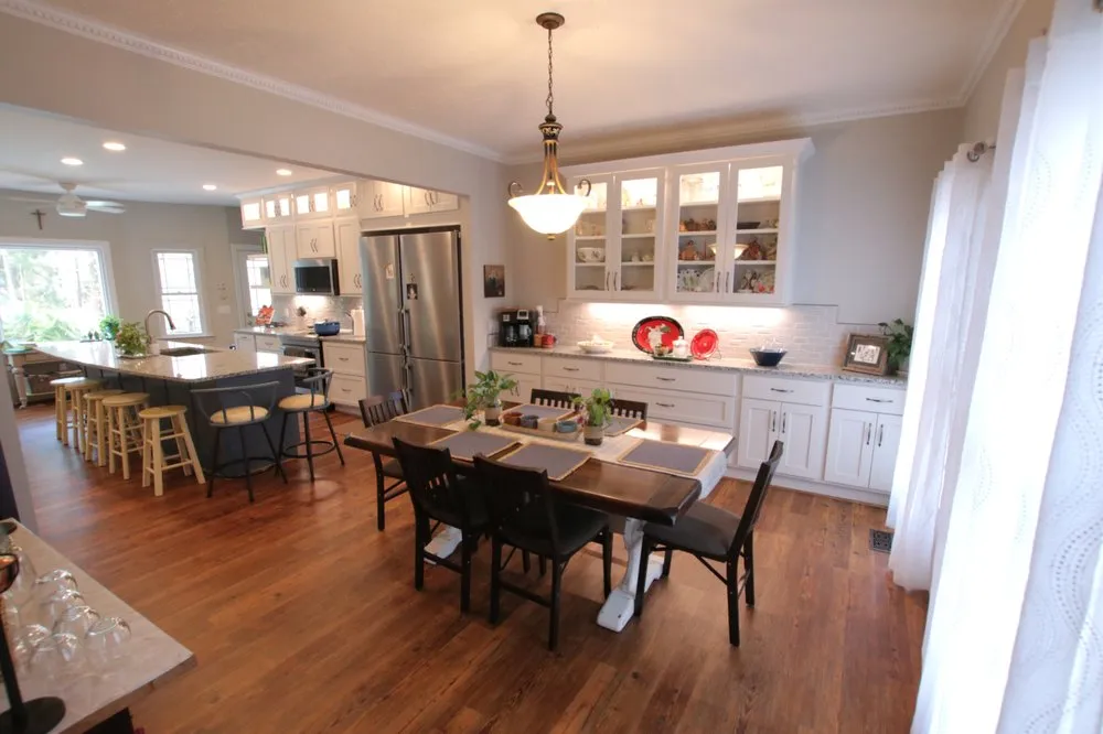 Slide of DreamMaker Bath & Kitchen Aiken