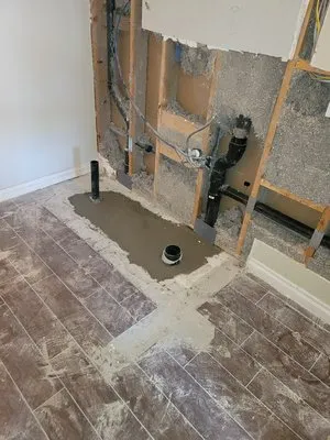 Dreamodel Plumbing Logo