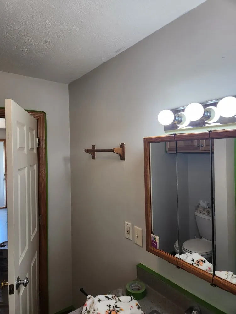 Slide of Drewski Handyman Services