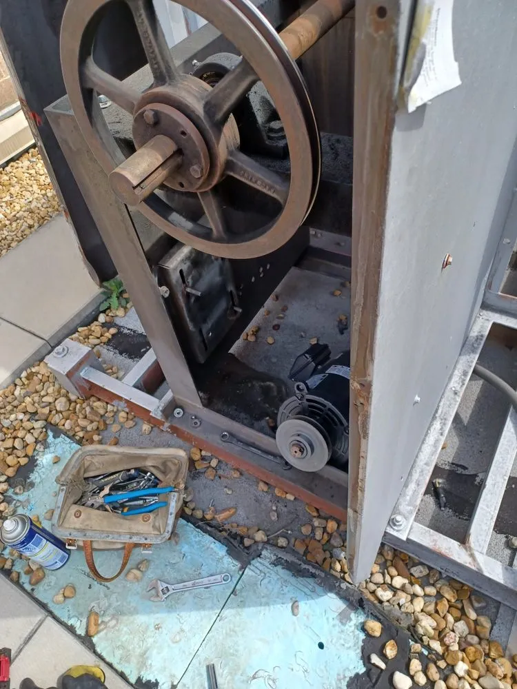 Slide of D&S Mechanical Services