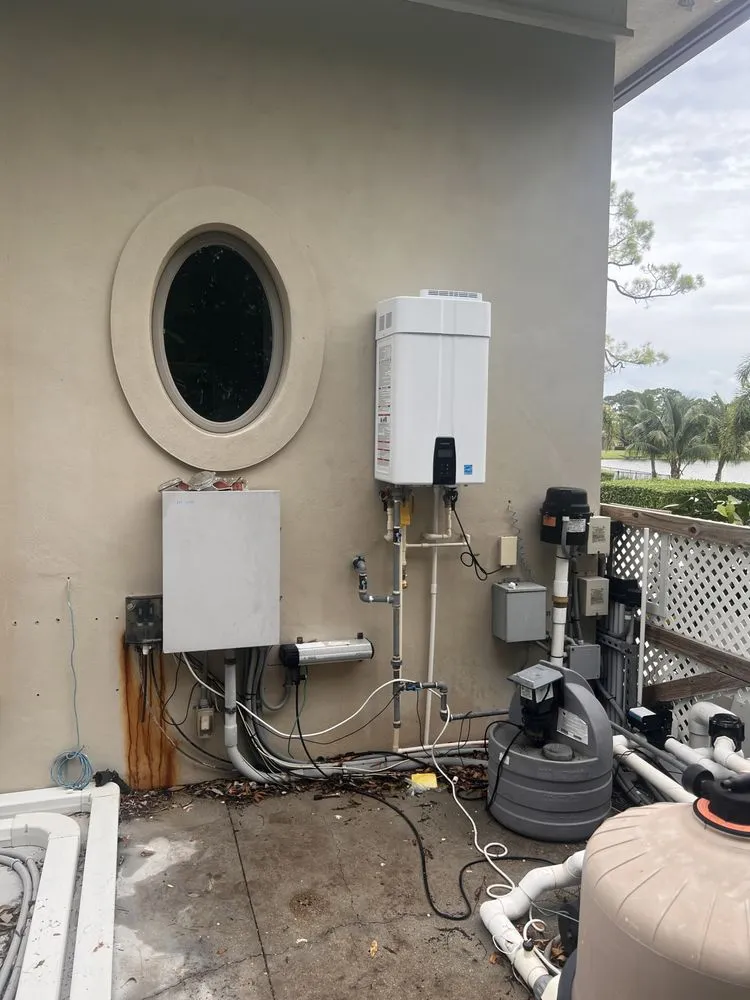 Slide of Ds proworkers