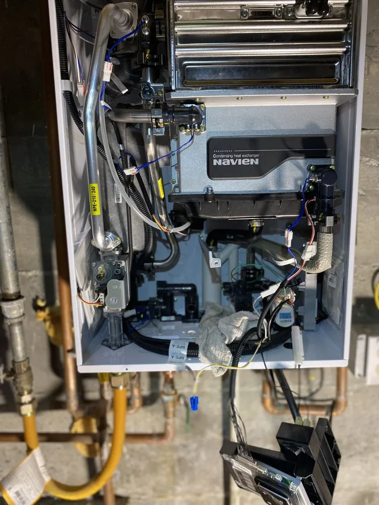 Slide of DSM Rooter Plumbing