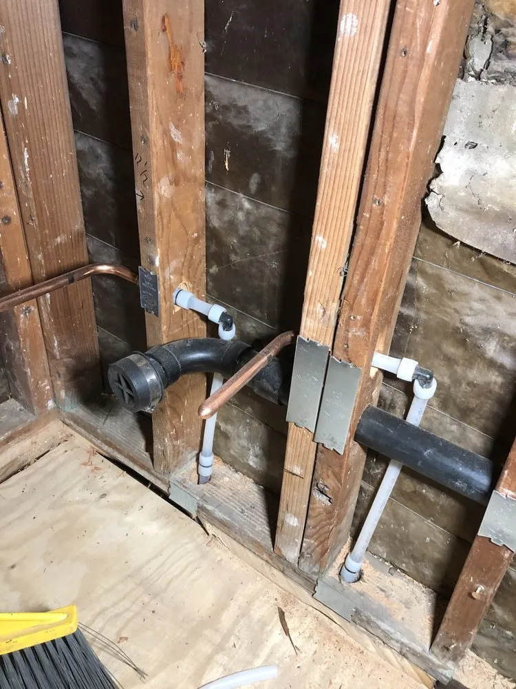 Slide of DSM Rooter Plumbing