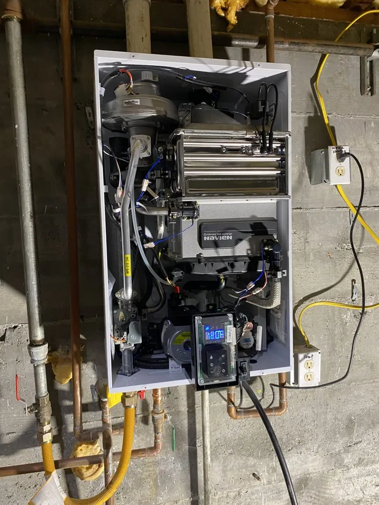 Slide of DSM Rooter Plumbing