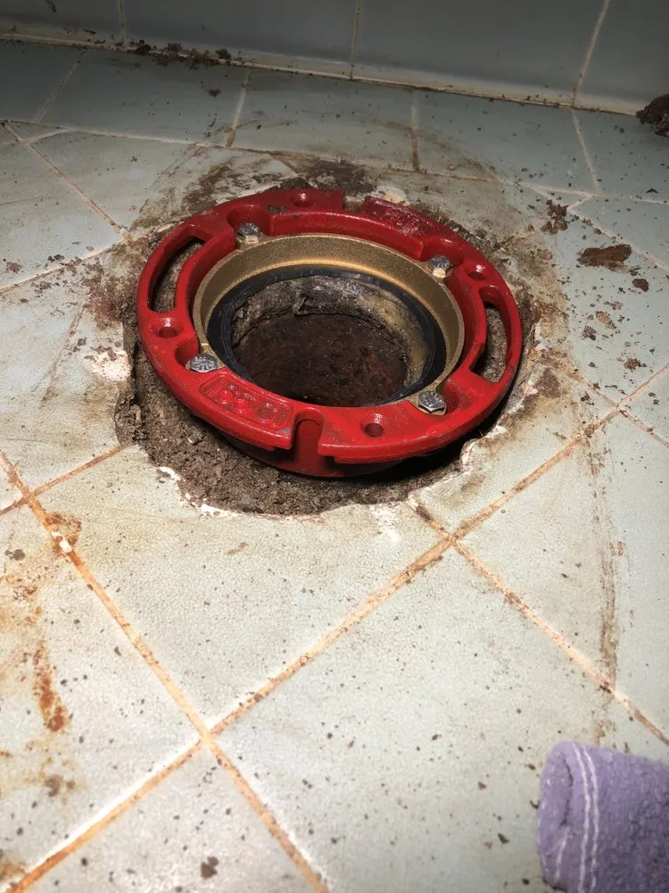 Slide of DSM Rooter Plumbing