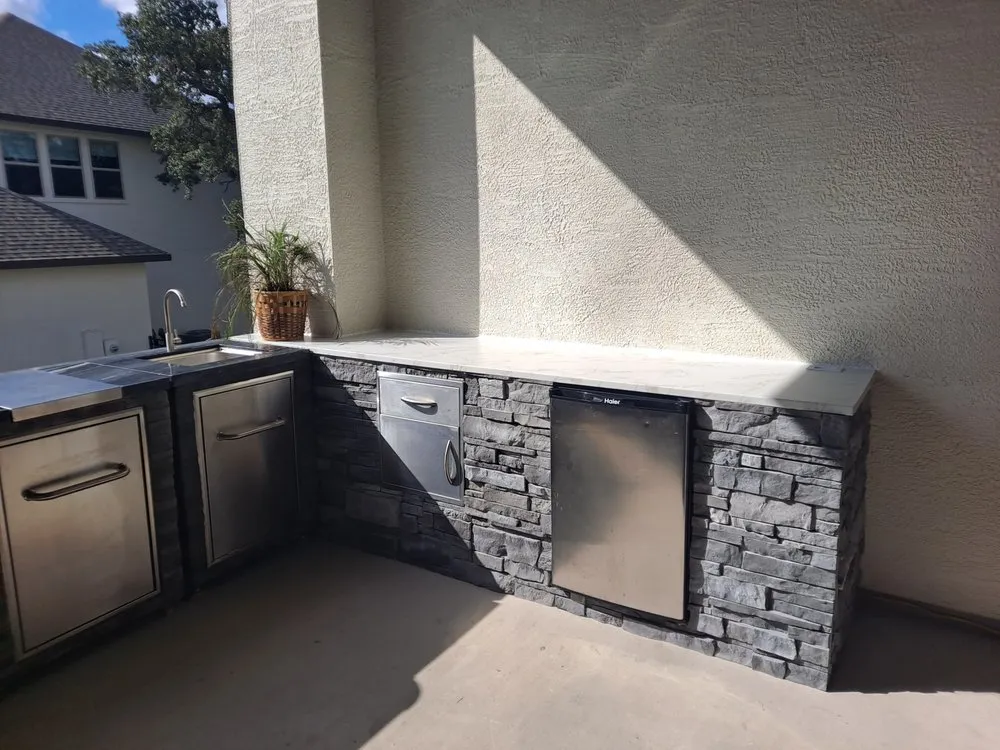 Emergency leak detection for homes in Bandera, TX by Dsr Construction