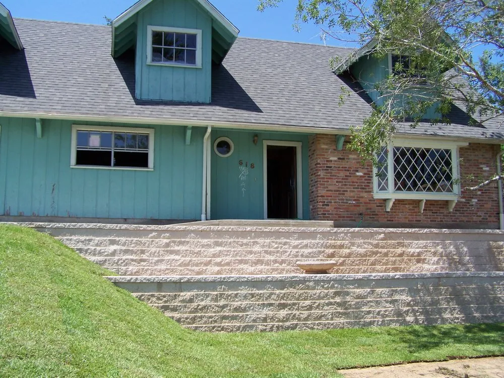 Slide of Du-West Services