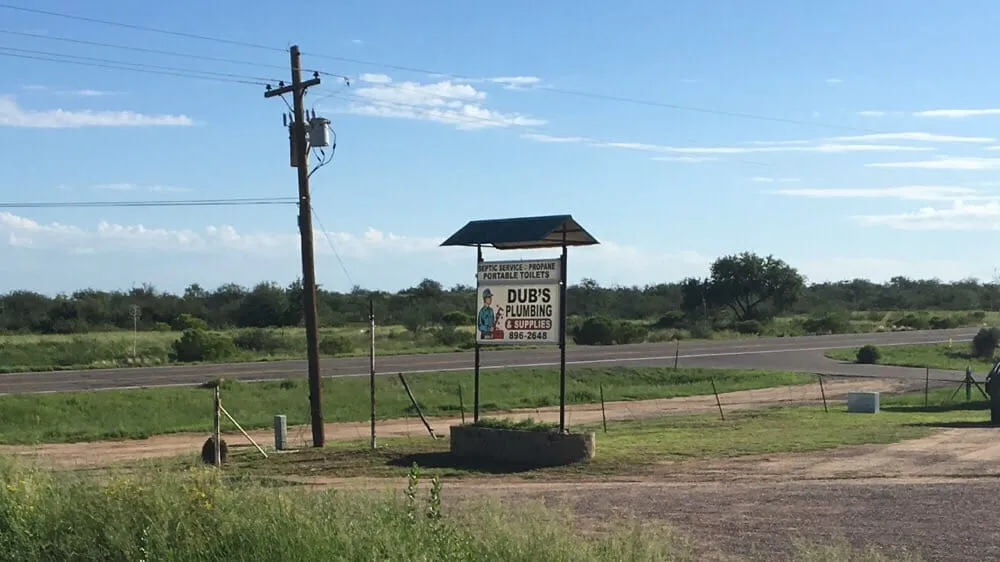 Slide of Dub's Plumbing & Supply