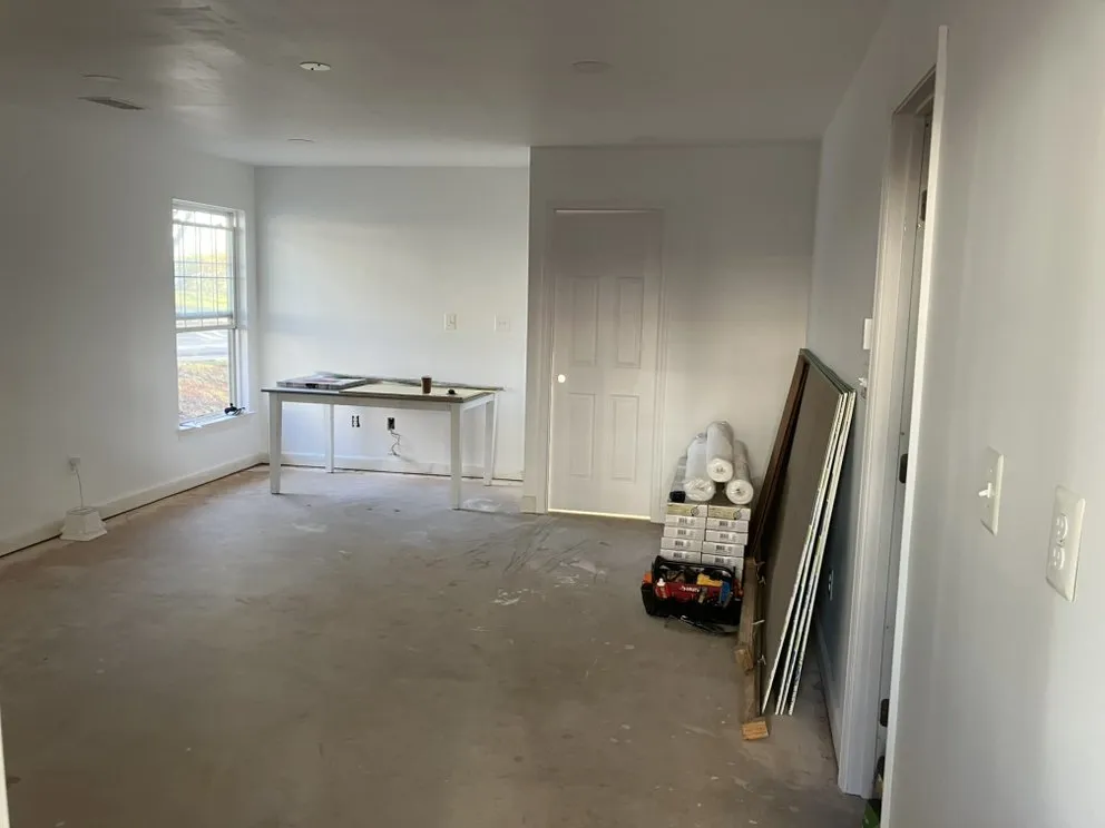 Slide of Dulles Handyman