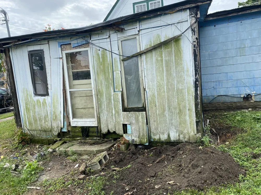 Slide of Duncan's Lawn Care