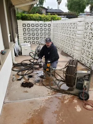 Dunrite Plumbing Logo