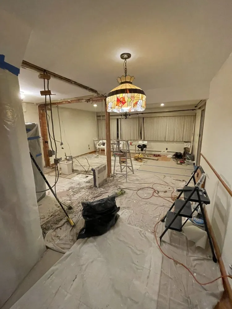 Slide of Duran Cully Renovations