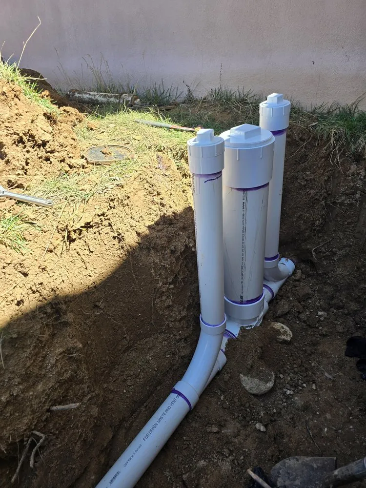 Slide of D&V Plumbing