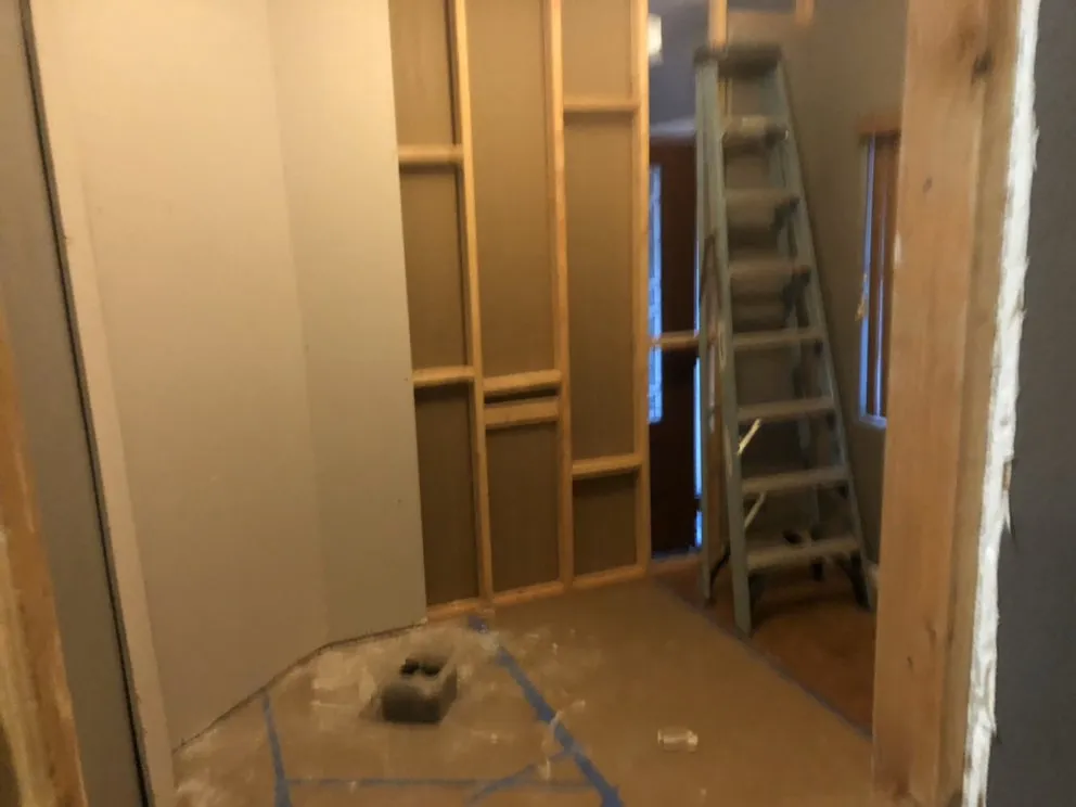 Slide of DW Mobile Maintenance