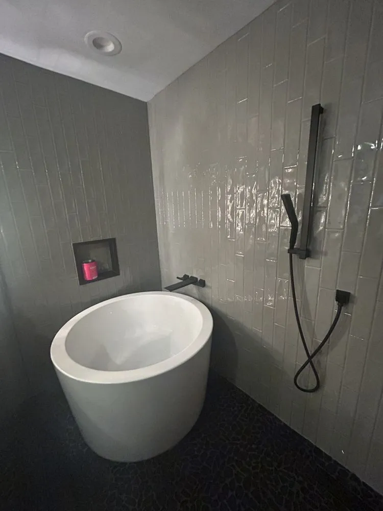 Slide of DW Plumbing