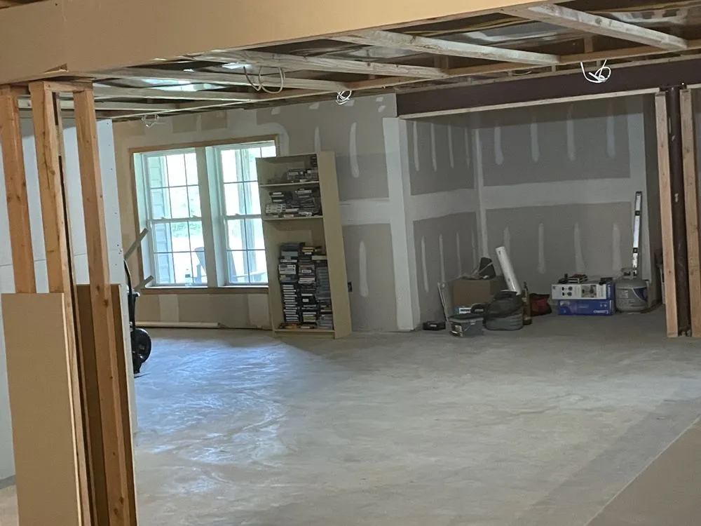 Slide of DW We Fix Anything