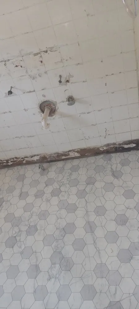 Slide of Dwaynes plumbing and handyman