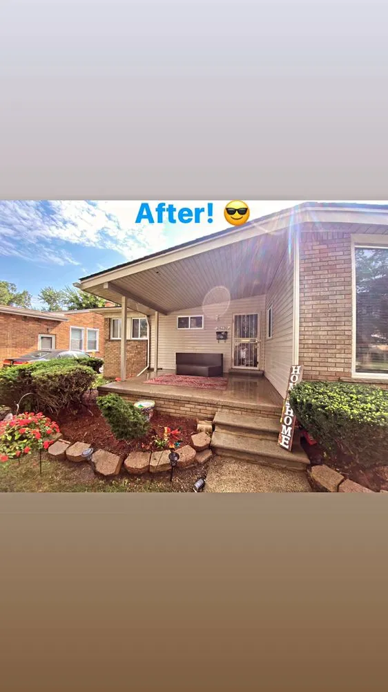 Slide of Dxd Services