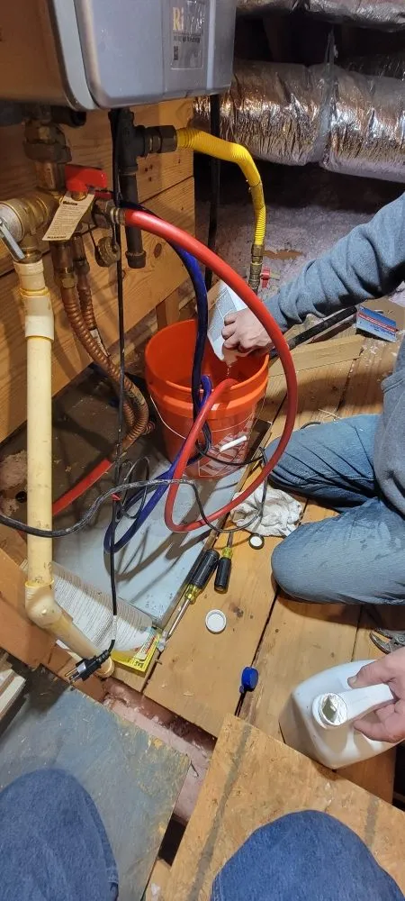 Professional emergency plumbing service in Houston, TX - Dynamic Trade Services