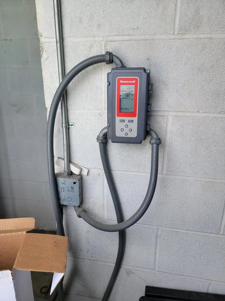 Emergency leak detection for homes in Houston, TX by Dynamic Trade Services