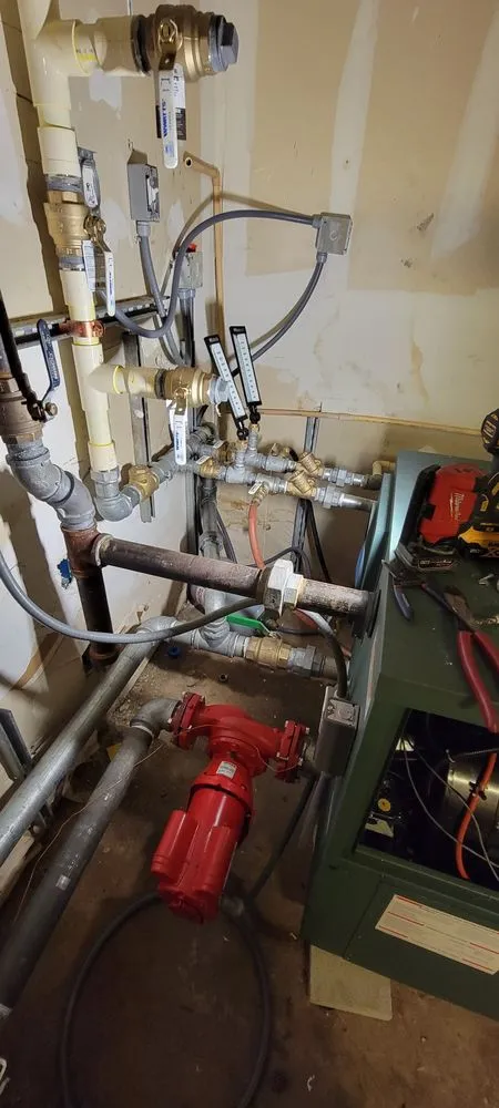 Slide of Dynamic Trade Services