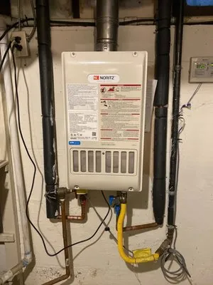 Dynamite Plumbing Logo