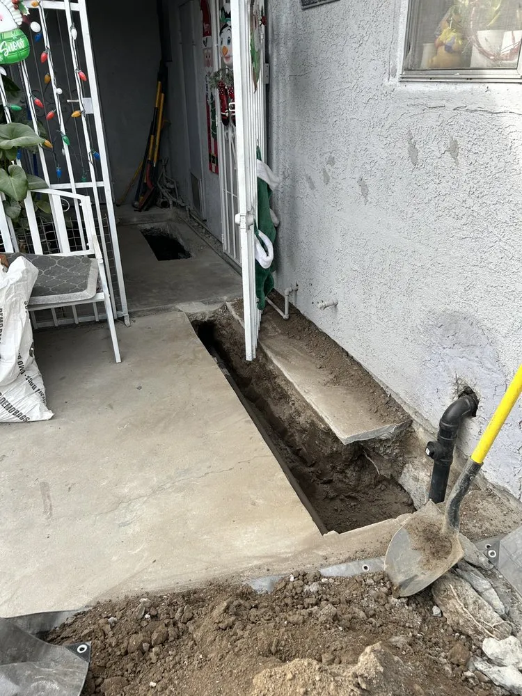 Slide of Dynamo Plumbing & Drain Cleaning