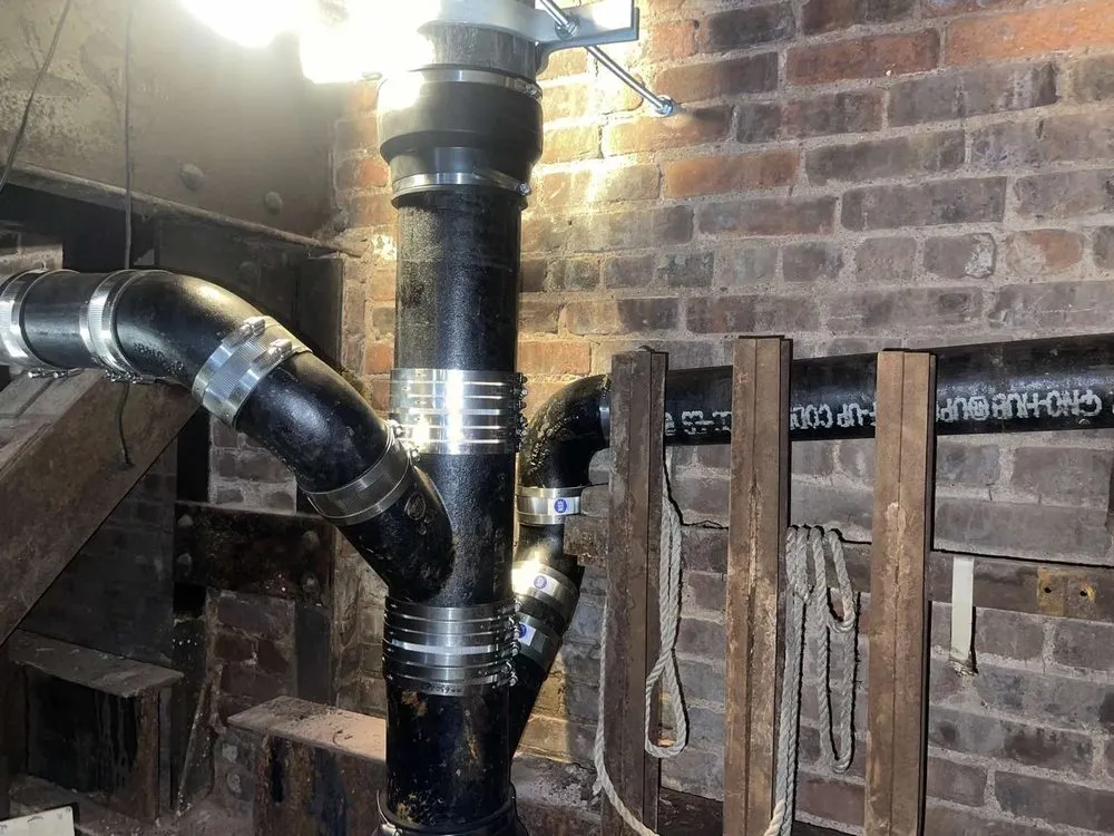 Slide of E & E Mechanical Services