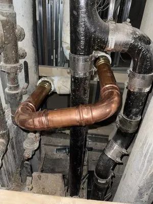 E & E Mechanical Services Logo